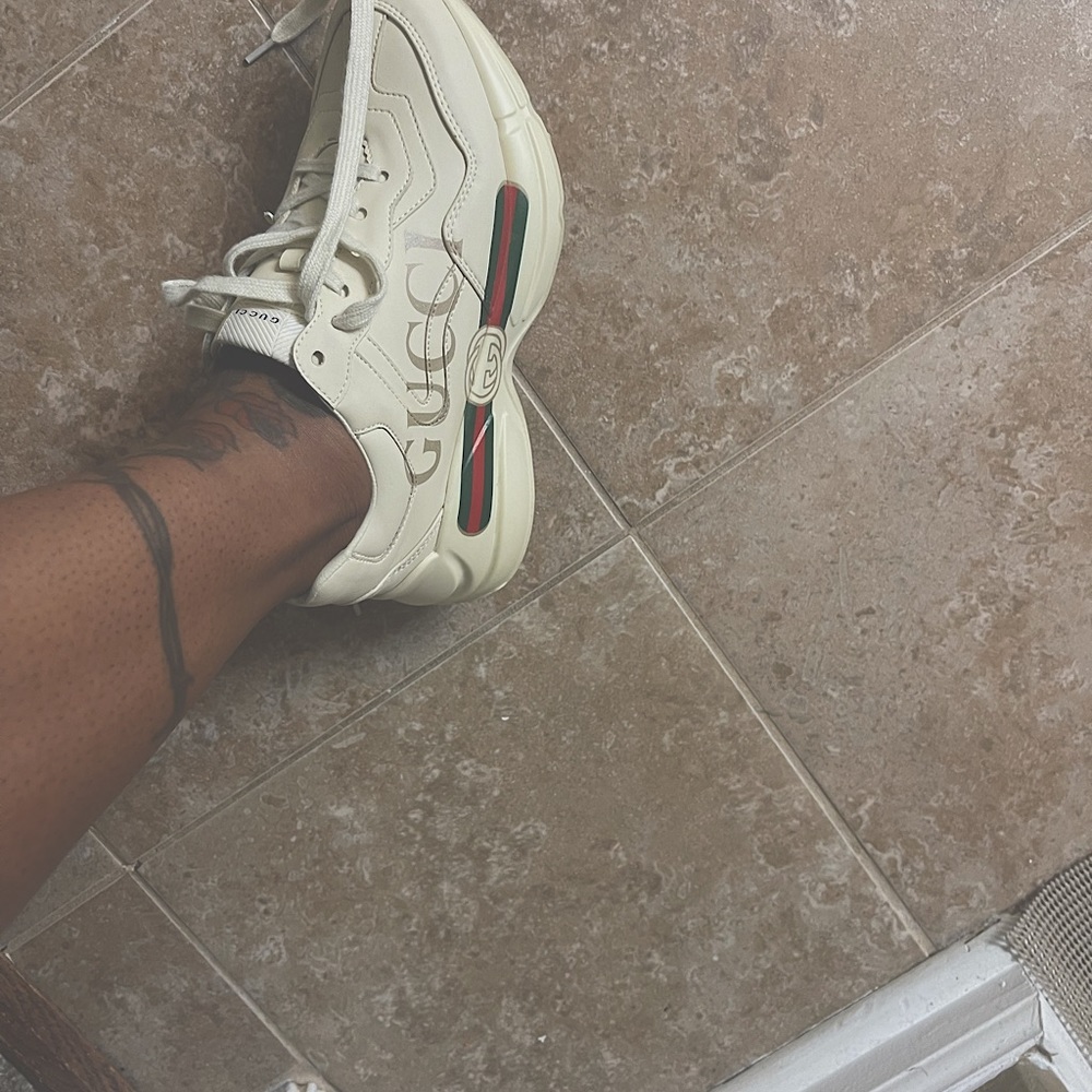 Gucci Sneakers